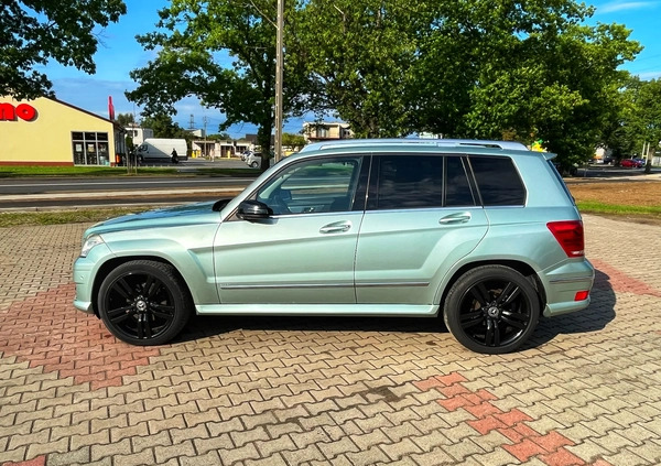 Mercedes-Benz GLK cena 42000 przebieg: 230000, rok produkcji 2009 z Pabianice małe 154